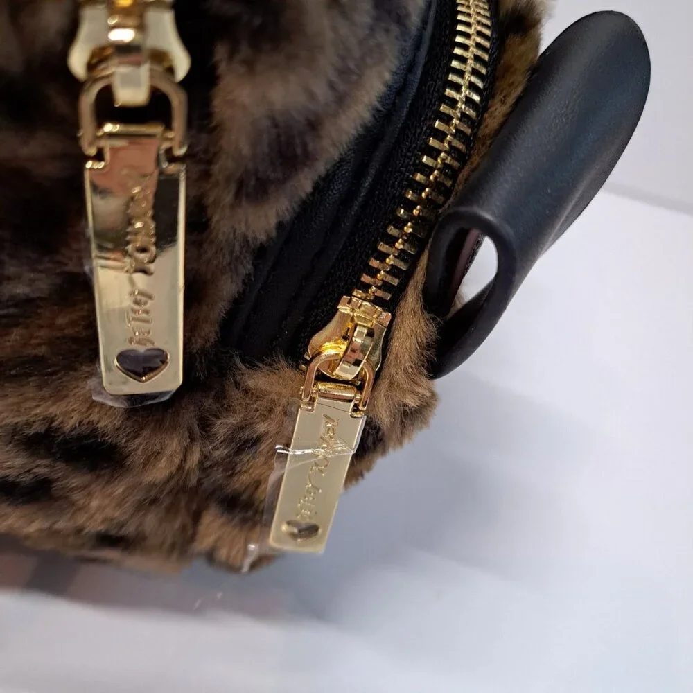 Betsey Johnson betsey johnson